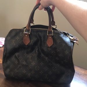 Louis Vuitton Speedy 25